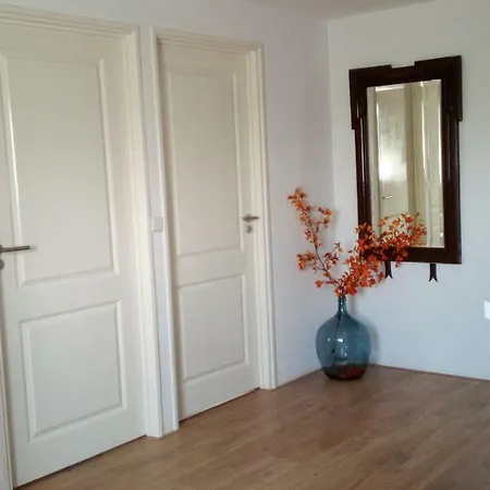 Vakantiehuis Mon Repos Holiday home *
